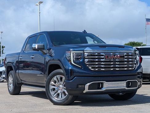 Used 2022 GMC Sierra 1500 Denali w/ Technology Package image 1