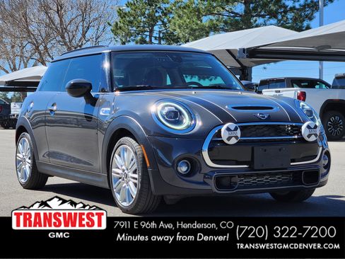 Used 2021 MINI Cooper S w/ 6.5" Touchscreen Package image 1