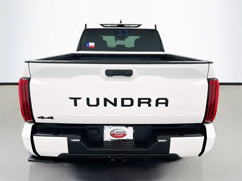 New 2026 Toyota Tundra SR5 image 5