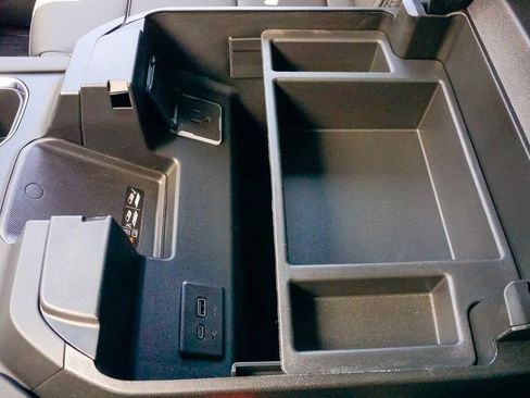 New 2025 GMC Sierra 2500 Denali w/ Denali Reserve Package image 28