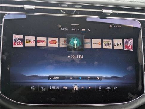 Used 2025 Mercedes-Benz E 450 4MATIC Sedan image 13