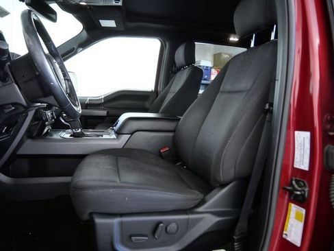 Used 2020 Ford F150 XLT w/ Equipment Group 302A Luxury AWD/4WD image 14