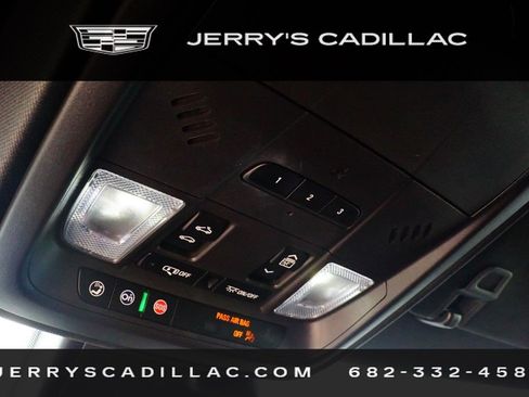 Certified 2022 Cadillac XT4 Sport w/ Comfort Package FWD image 16