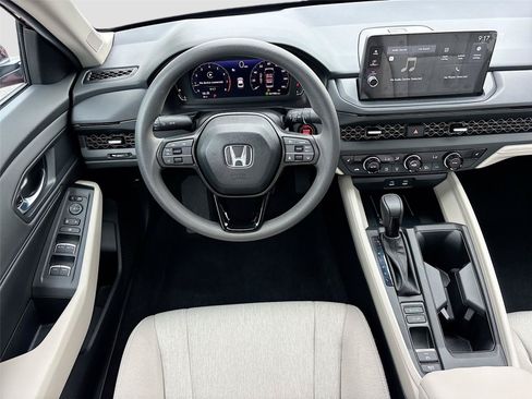 Certified 2026 Honda Accord SE image 26