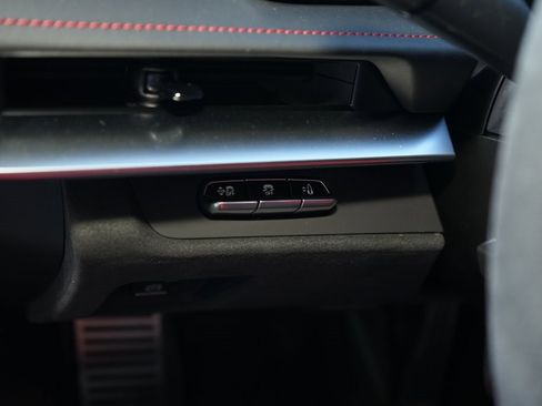 Used 2026 Chevrolet Corvette ZR1 w/ ZR1 Carbon Fiber Aero Package image 35