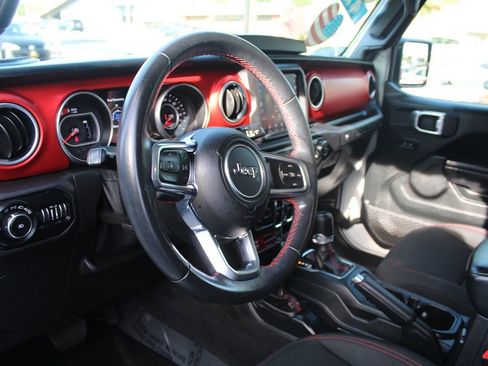 Used 2021 Jeep Wrangler Unlimited Rubicon image 16