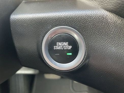 Certified 2024 GMC Terrain SLE image 16