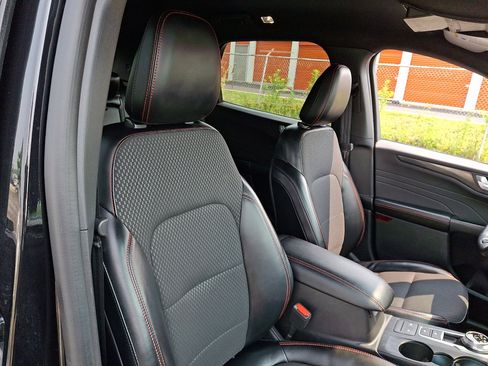 Used 2024 Ford Escape ST-Line AWD/4WD image 13