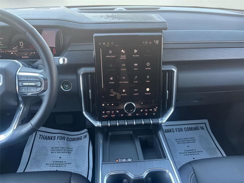 Certified 2024 GMC Acadia Elevation image 11