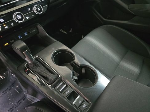 Used 2025 Honda Civic Sport image 26