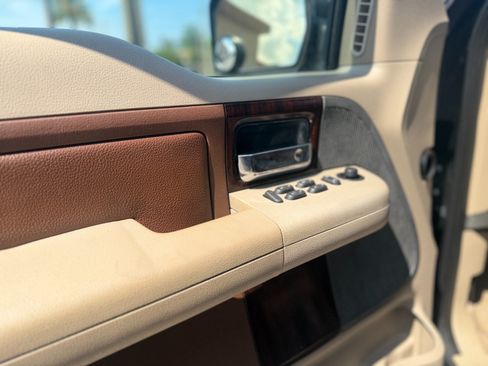 Used 2007 Ford F150 King Ranch RWD image 10