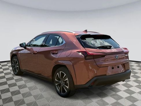 Used 2025 Lexus UX 300h AWD image 4