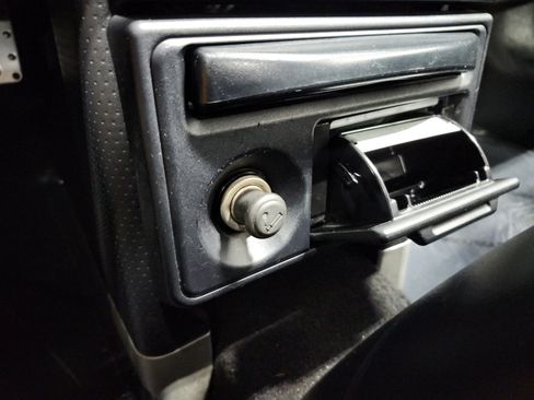 Used 2001 Toyota MR2 RWD image 17