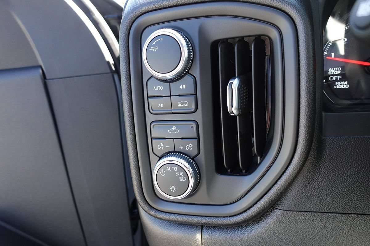 Used 2024 GMC Sierra 1500 Pro w/ Graphite Edition AWD/4WD image 51