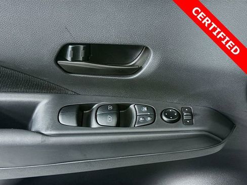 Certified 2024 Nissan Kicks S image 18