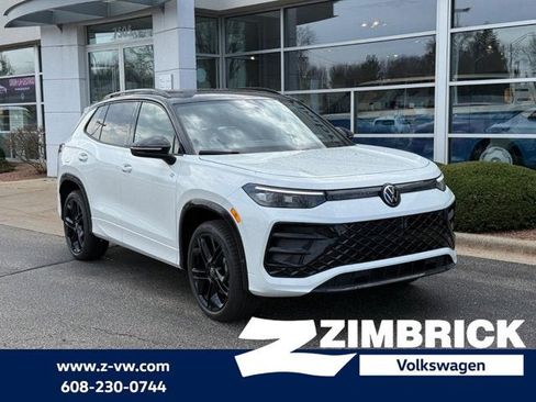 New 2026 Volkswagen Tiguan SE R-Line AWD/4WD image 1