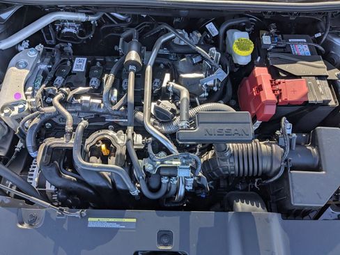 New 2026 Nissan Sentra SR FWD image 10