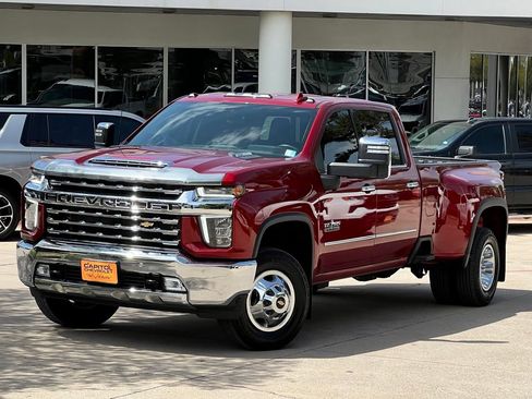 Used 2022 Chevrolet Silverado 3500 LTZ w/ LTZ Texas Edition AWD/4WD image 9