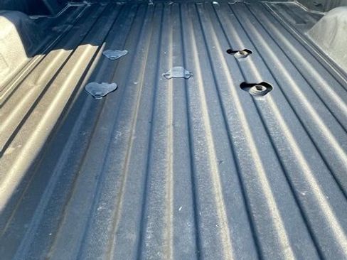 Used 2023 GMC Sierra 2500 SLT image 11