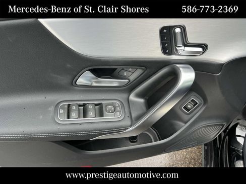 Used 2025 Mercedes-Benz CLA 250 4MATIC image 17