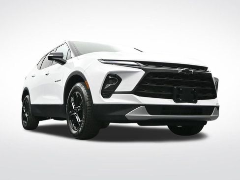 Used 2024 Chevrolet Blazer LT w/ Midnight/Sport Edition AWD/4WD image 31