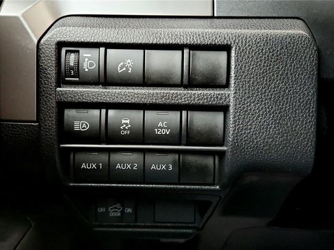 Certified 2024 Toyota Tacoma TRD Off-Road w/ TRD Off Road Upgrade Package image 39