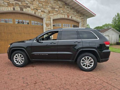 Used 2021 Jeep Grand Cherokee Laredo AWD/4WD image 6