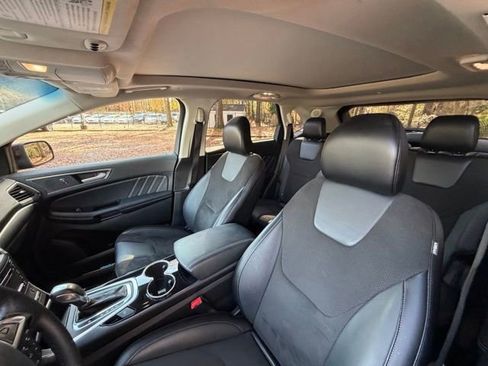Certified 2018 Ford Edge Sport image 13