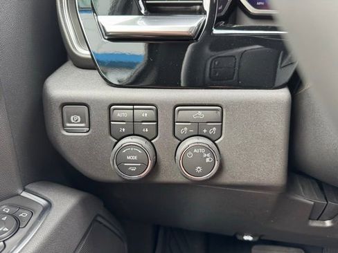 New 2026 Chevrolet Silverado 1500 LT AWD/4WD image 30