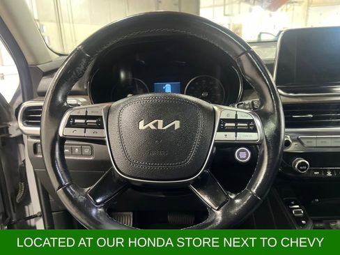 Used 2022 Kia Telluride EX w/ EX Premium Package image 18