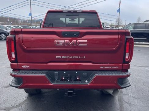 Used 2022 GMC Sierra 2500 Denali image 4