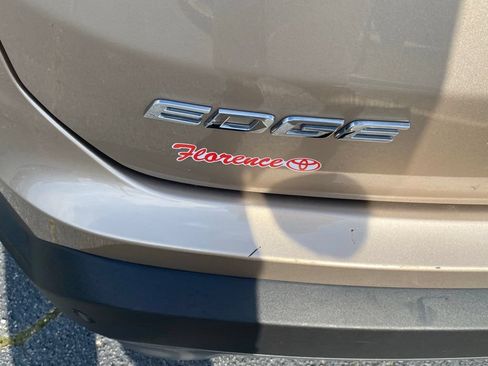 Used 2020 Ford Edge SEL w/ Convenience Package AWD/4WD image 15