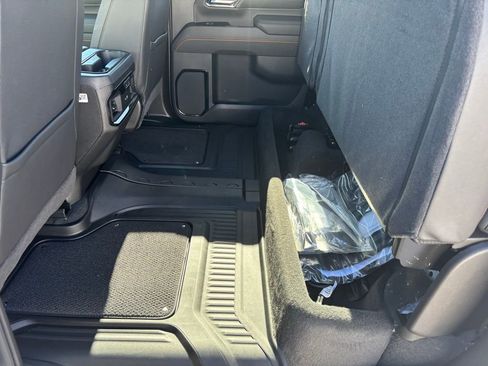 New 2026 GMC Sierra 2500 AT4 image 28