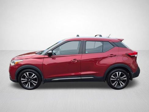 Used 2019 Nissan Kicks FWD image 7