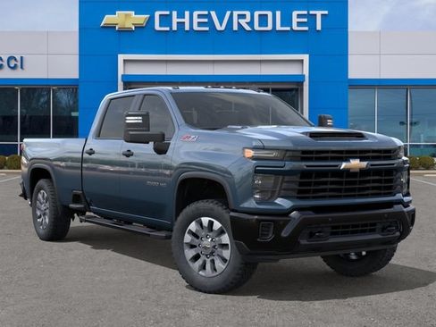New 2026 Chevrolet Silverado 2500 Custom w/ Custom Value Package AWD/4WD image 7