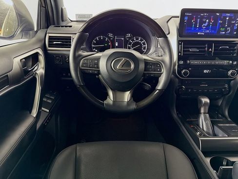 Certified 2023 Lexus GX 460 Premium w/ Premium Plus Package image 24