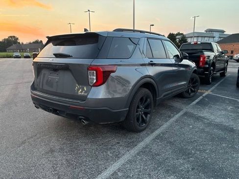 Used 2022 Ford Explorer ST-Line w/ Class IV Trailer Tow Package AWD/4WD image 4