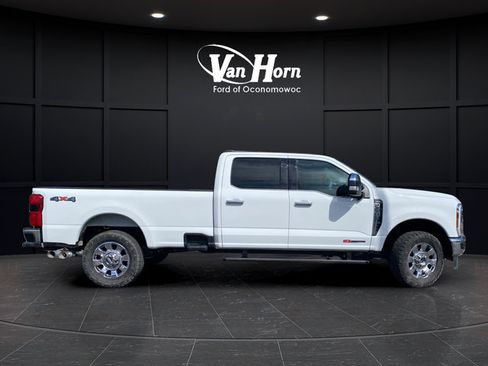 Used 2024 Ford F250 Lariat w/ Lariat Ultimate Package AWD/4WD image 8
