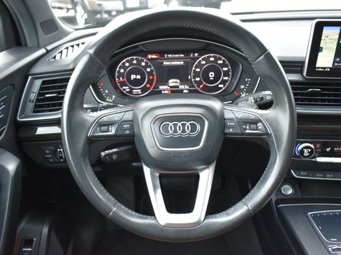 Used 2018 Audi Q5 2.0T Premium Plus w/ Premium Plus Package image 14