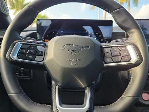 Used 2026 Ford Mustang Coupe RWD image 17