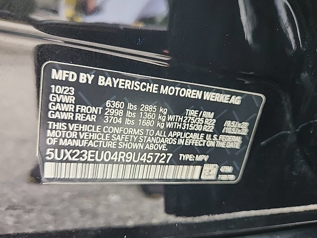 Used 2024 BMW X5 xDrive40i w/ M Sport Package AWD/4WD image 8