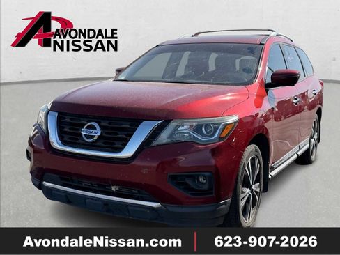 Used 2018 Nissan Pathfinder Platinum image 1