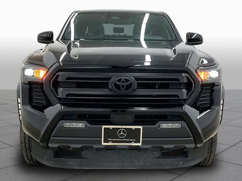 Used 2024 Toyota Tacoma SR5 RWD image 3