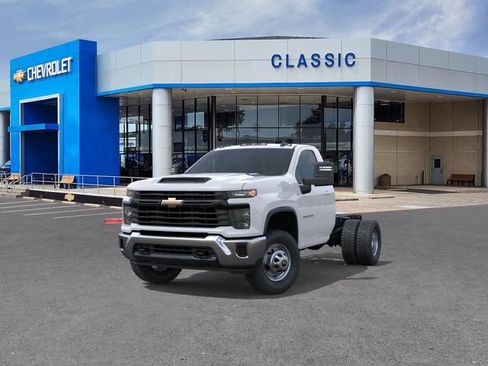New 2026 Chevrolet Silverado 3500 W/T w/ WT Convenience Package RWD image 8