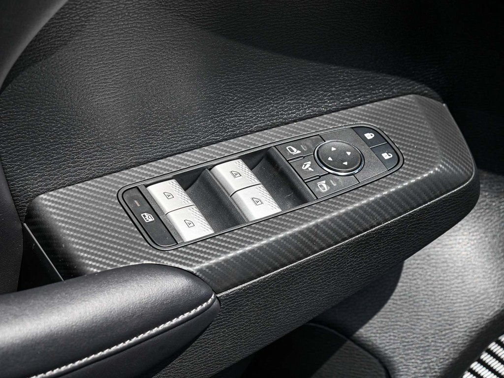 Used 2024 Mitsubishi Outlander SE AWD/4WD image 9