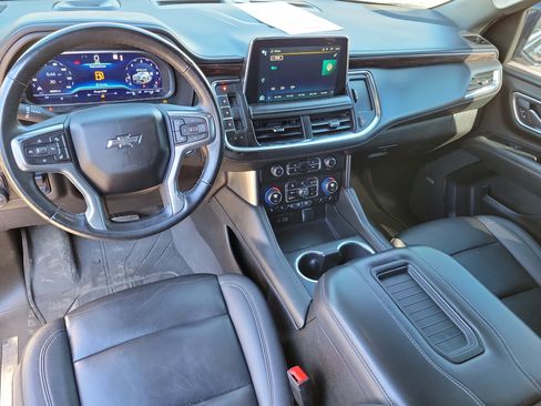 Used 2023 Chevrolet Suburban Z71 w/ Z71 Off-Road Package image 9