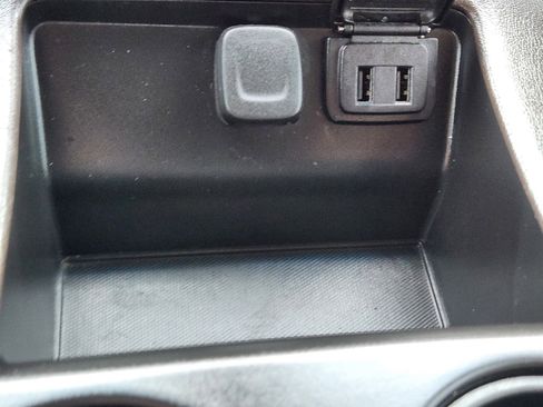 Used 2019 Chevrolet Tahoe LT image 16