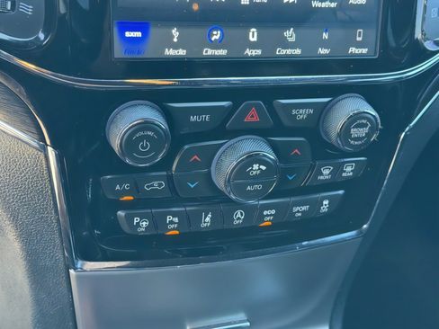 Used 2019 Jeep Grand Cherokee Trailhawk image 27