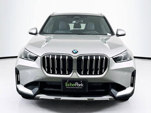 Used 2025 BMW X1 xDrive28i image 2