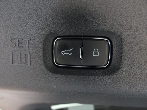 Used 2025 Ford Expedition Tremor AWD/4WD image 20